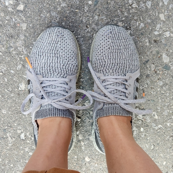 Adidas Ultraboost X women's 8.5 - Picture 4 of 7